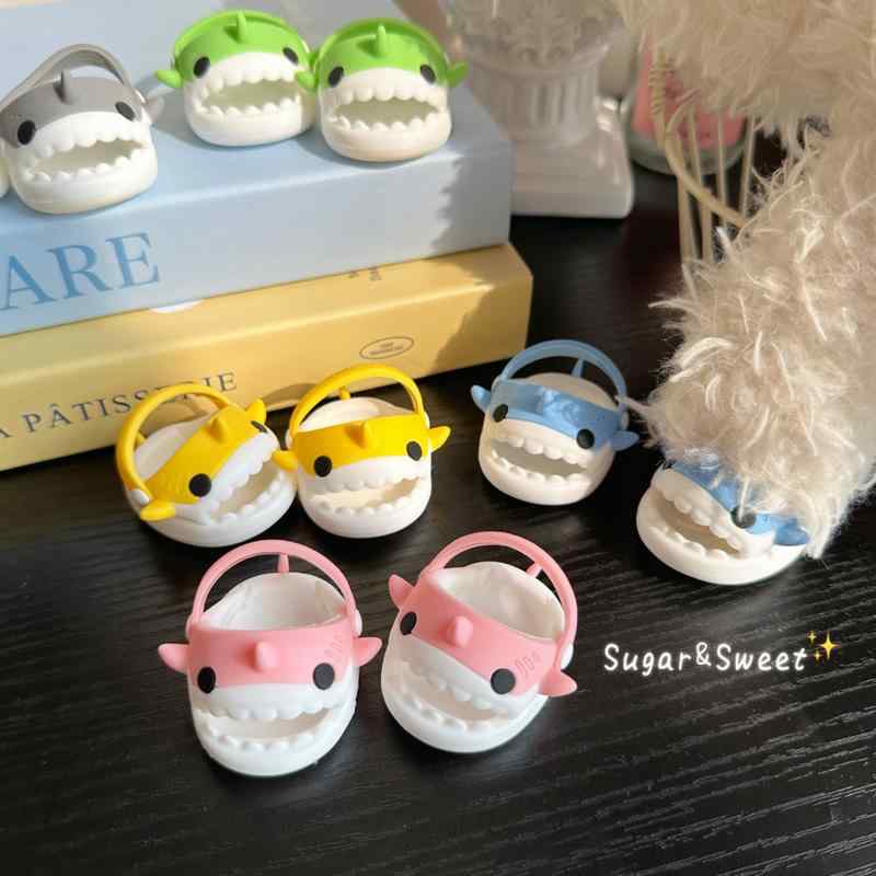 シューズ サンダル ソフトソール 幼児用 ベビー用 ファッション かわいい おしゃれ 脱げにくい 汚れ防止 滑り止め 通気性 外出用 アウトドア 夏 ブルー イエロー ピンク