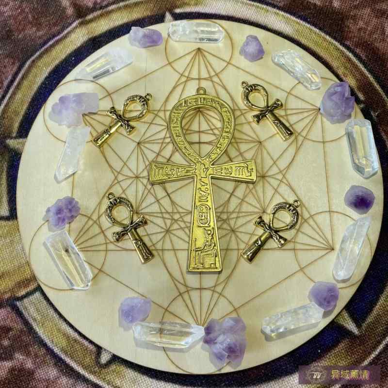 ランチクロス 真鍮 フレーム レトロ エジプト 要素 幾何学 模様 アンク 誕生日 プレゼント 装飾 生命の..