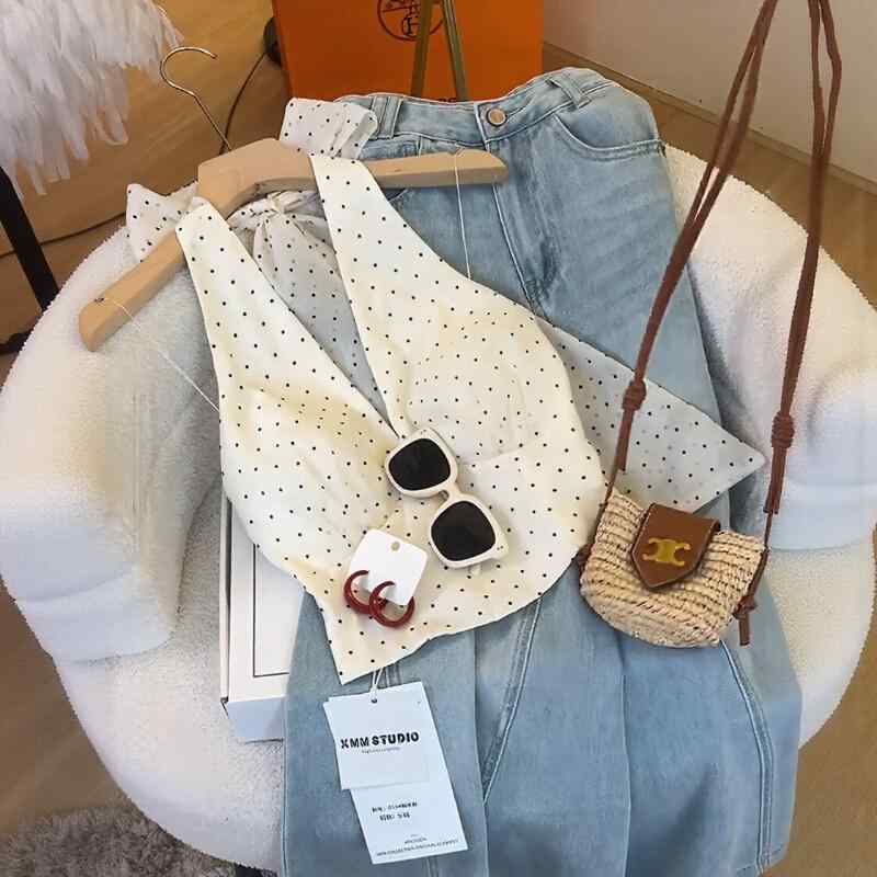 トップス 女性用 シンプル 無地 大人カワイイ Vネック　キャミソール　タンクトップ フレンチ ドット ..