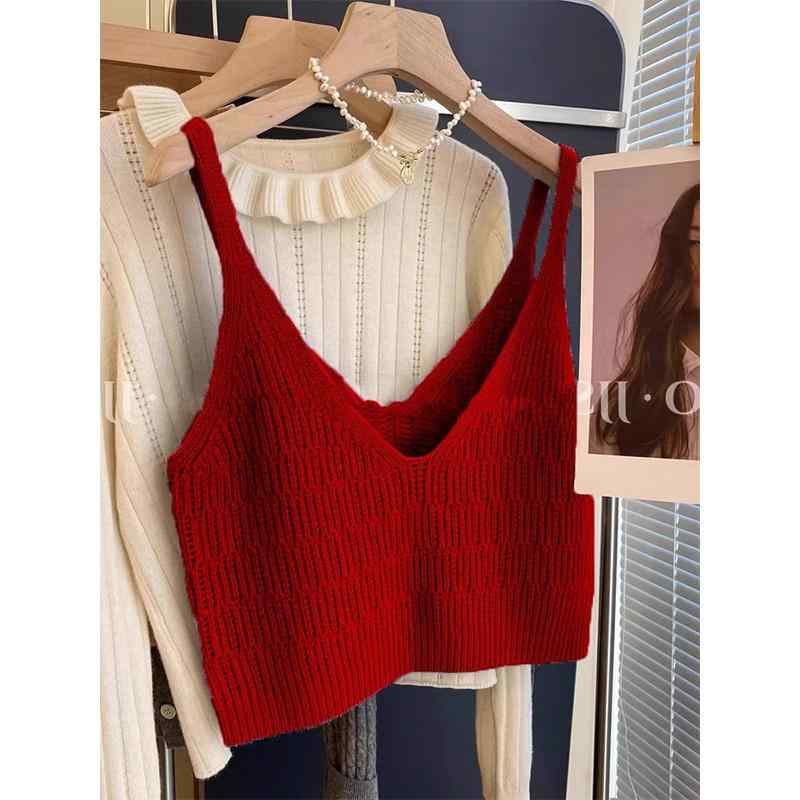 トップス 女性用 シンプル 無地 大人カワイイ Vネック　キャミソール　ノースリーブ 赤い アウター レ..