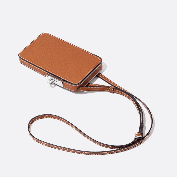 おしゃれ 小さめ シンプル メッセンジャー バッグ ショルダー シンプルで な 縦 十字 柄 カジュアル 携帯 バッグ 牛革 ショルダーバッグ 革 ミニ ロック クロス ボディバッグ