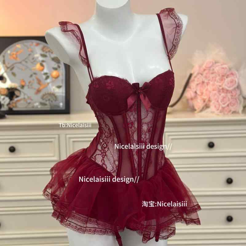 カップ付きインナー キャミソール タンクトップ 盛れる 涼しい Vネック　レース　レディース Nicelaisi..