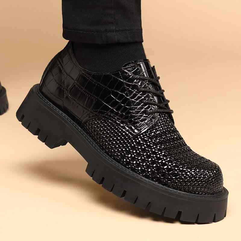 紳士靴 蒸れにくい フォーマル ビジネスシューズ　革靴　メンズ 夏の 牛革 メンズ レザーシューズ 編み..