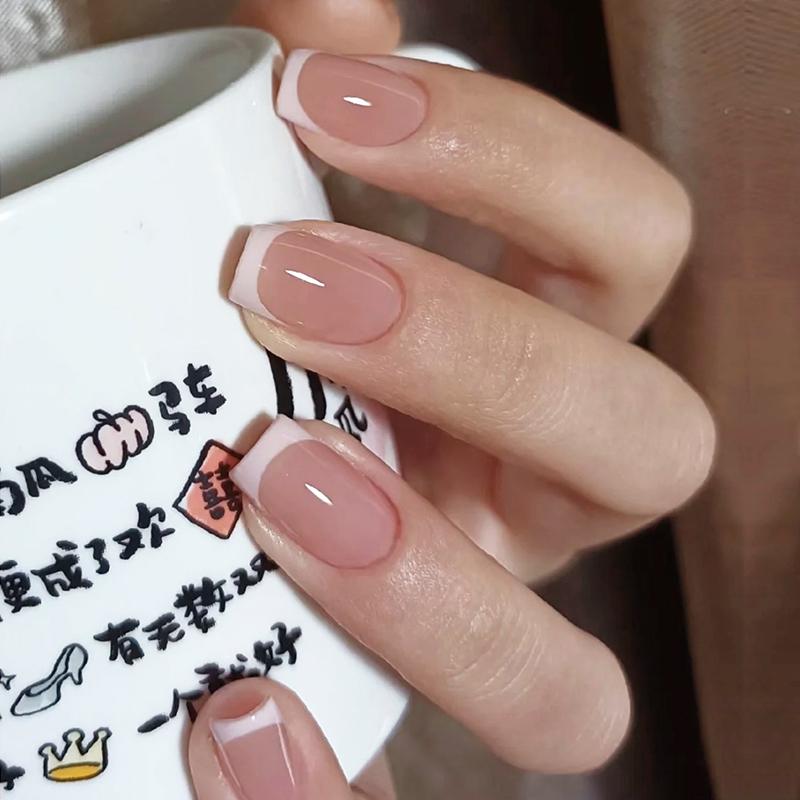 韓国ネイル マグネットネイル フラッシュネイル キラキラ ネイル アート パッチ の ヌード レザー ピンクの マニキュア フランスの 夏の 摩耗の 短い 爪の 2025 高級 ウェディング