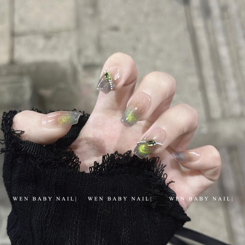 韓国ネイル マグネットネイル フラッシュネイル キラキラ ネイル アート パッチ WenBaby 森の エルフ ..