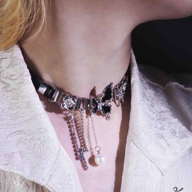 シンプル 短め カジュアル おしゃれ Y2K チョーカー　ネックレス　レディース Linn ~ Y2K Abi スタイル ブラック バタフライ ネックレス ネック ゴシック ダーク 鎖骨 男女兼用 チョーカー カラー