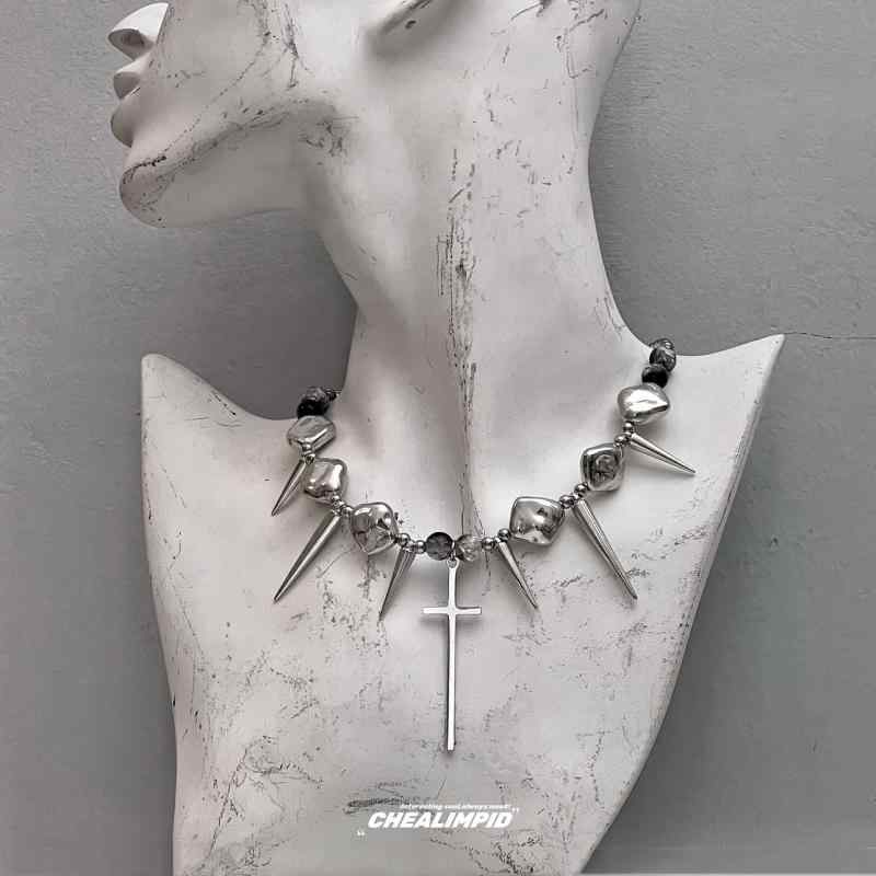 ゴシック調 レザー シンプル 短め カジュアル チョーカー　アクセサリー　レディース チョーカー / クロス スタッズ 誇張 パンク ネックレス 2 K 不規則な サブカルチャー ヒップ ホップ メンズ レディース