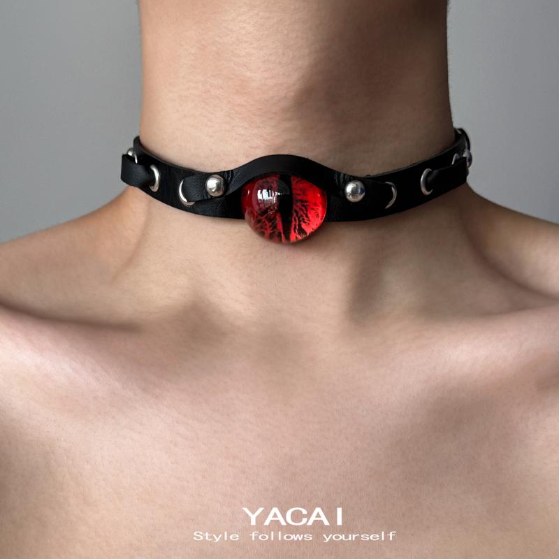 ゴシック調 レザー シンプル 短め カジュアル チョーカー　アクセサリー　レディース 女性用 悪魔の 目 ネックレス ダーク ゴシック チョーカーな 高級 ヤ ビ アクセサリーと アメリカ