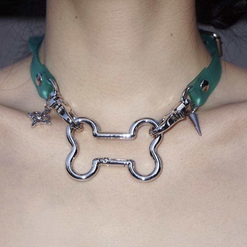 ゴシック調 レザー シンプル 短め カジュアル チョーカー　アクセサリー　レディース スターファイア ゼリー 鎖骨 チェーン つや消し カラー Y2K ボーン スイート クール ネックレス スタッズ サブカルチャー