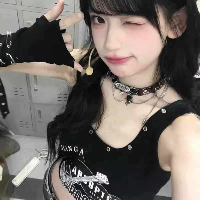 シンプル 短め カジュアル おしゃれ Y2K チョーカー　ネックレス　レディース Y2K 巻き スタッズ メタル レザーネックレス チョーカー カラー パンク サブカルチャー 鎖骨 チェーン アクセサリー 女性