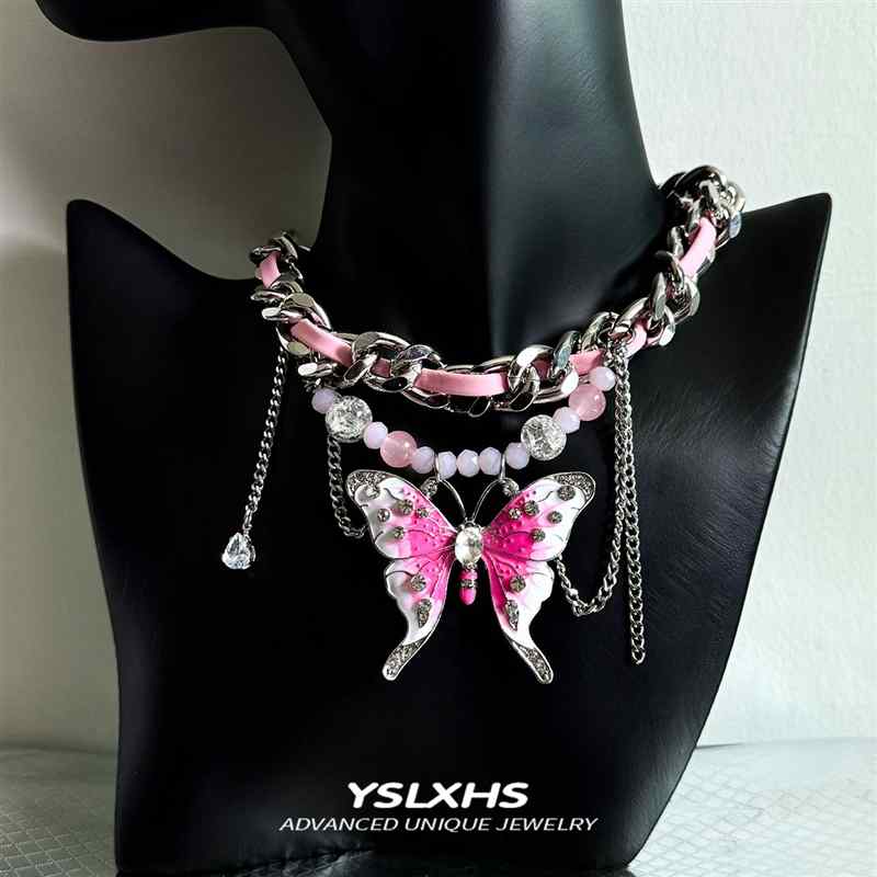 ゴシック調 レザー シンプル 短め カジュアル チョーカー　アクセサリー　レディース ピンクの 蝶の チョーカー 誇張 ネックレス ドーパミンの Y2K ヤビー 鎖骨 チェーン カラー