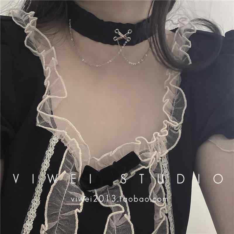 ゴシック調 レザー シンプル 短め カジュアル チョーカー　アクセサリー　レディース Cool GIRL クロスチョーカー パンク 個性 ゴシックロリータ ダーク 鎖骨 チェーン 女性用