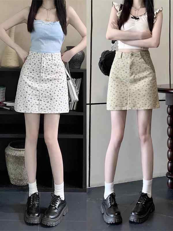 花柄スカートふんわり 裏地付き キレイめ カジュアル 花柄　スカート　レディース ハイウエストの 小さ..