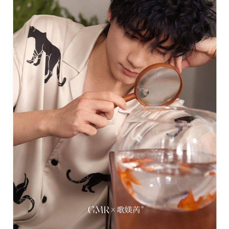 おしゃれ 肌に優しい 快適 メンズ　パジャマ　上下 パジャマ メンズ 夏 冷感 半袖 薄手 フェイク シルク 高級 家庭 服 大きいサイズ 外出 着 スーツ