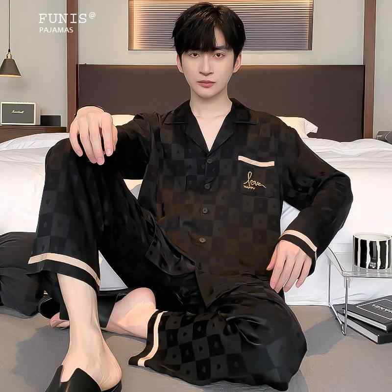 おしゃれ 肌に優しい 快適 メンズ　パジャマ　上下 ビクトリア 高級 桑 シルクパジャマ メンズ 春秋 長袖 薄手 シルク 夏 ホーム 服 スーツ