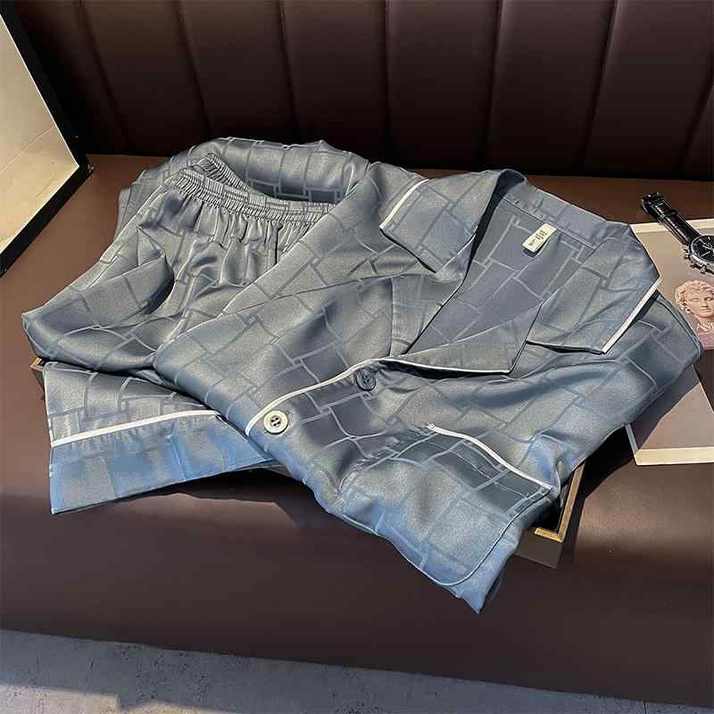 おしゃれ 肌に優しい 快適 ルームウェア メンズ　パジャマ　上下 厚手 シルクパジャマ メンズ 春秋 長袖 スーツ 100 桑 絹 高級 シルク ホーム 服 夏 薄手