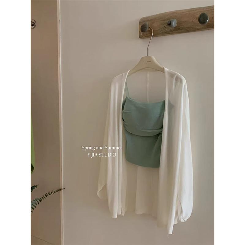 シースルー かわいい きれいめ 涼しい パーカー　薄手　ジャケット 女性用 ミディアム 丈の 白い ニッ..