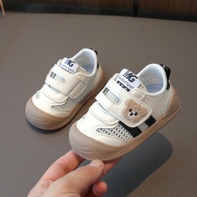 歩きやすい 速乾 着脱簡単 ベビー　シューズ　かわいい メッシュ シューズ 夏用 男の子と 女の子 幼児..