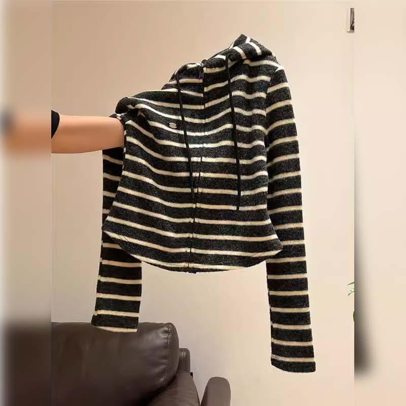 トップス レディース カジュアル 無地 柔らか素材 ゆったり パーカー　フード付き　ニット 2025 春の ..