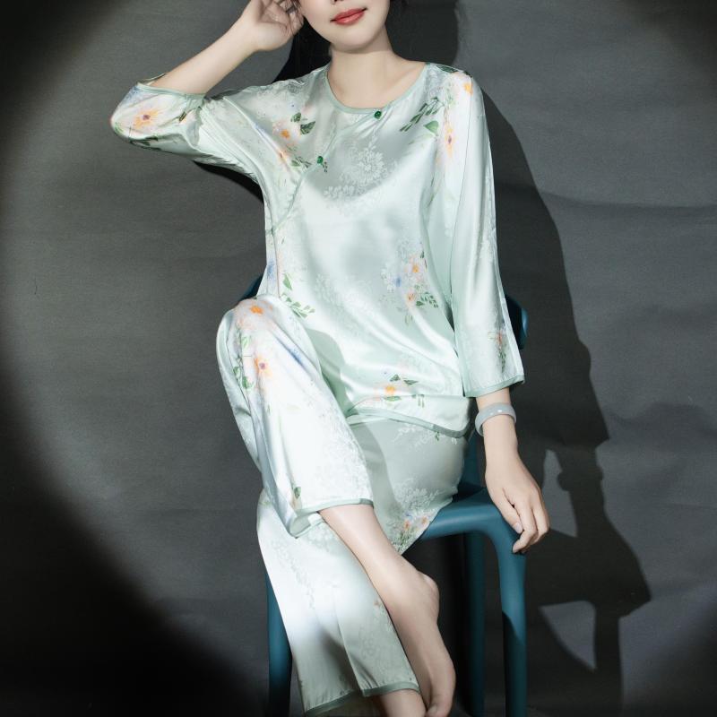 ルームウェア 肌に優しい 暖かい 　パジャマ　レディース　上下 シルクパジャマ 新 チャイナ風 ジャカード 春夏 七分袖 ホームウェア 桑 シルク スーツ 年長者や 母親への 贈り物