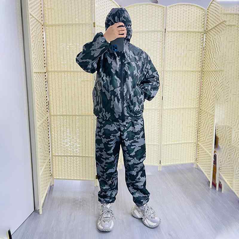 男女兼用の 長袖 迷彩 コート 作業着 防汚 作業服 セット 上下 防水 防塵 作業着 汚れに 強く 耐摩耗に 優れた ゆったり 薄手の 迷彩 フード付き ス...