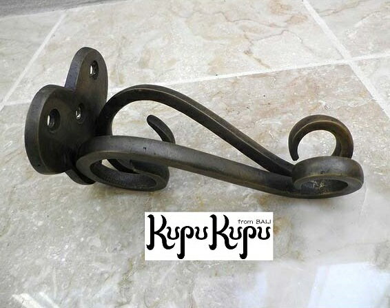 【インテリア雑貨 おしゃれ バリ風】 アジアン雑貨 バリ島製 ブロンズ壁付 A 壁掛け フック ハンガー コートハンガー オブジェ エスニック ハンガー おしゃ...