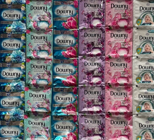 柔軟剤 ダウニーお試しサイズ　6種30個セット 送料無料 代引き日時指定不可 サンプル アジアンダウニー 柔軟材 ベトナム, バリ島,ジアン雑貨のサムネイル