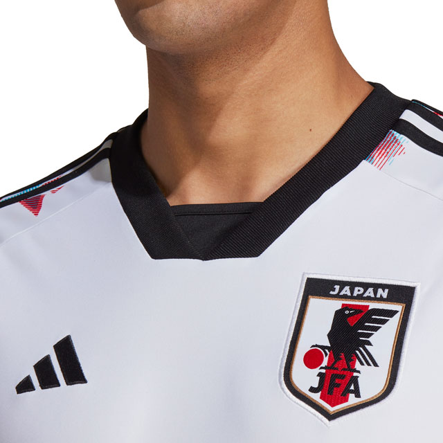 ☆ブルーロック限定カードステッカー対象品番☆ 【アディダス】 サッカー日本代表 2022 アウェイ レプリカ ユニフォーム 【adidas2022FW】 HY649-HF1844 ※無くなり次第終了 ※SWB-CP ※QATARネット注文 サッカー 用品 セール