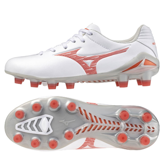 種別 サッカー ジュニア スパイク メーカー名 ミズノ（mizuno） カラー 60/ホワイト×レッド アッパー ソフト人工皮革 アウトソール 合成底 特徴 軽さと耐久性を求める選手へ。MORELIA NEO IVの魂を受け継ぐ、ワンランク上のジュニアトップモデル。 モレリア NEO 4と同じラストを採用し、更なるフィッティング向上を実現。 モレリア NEO 4と同じアウトソールを搭載した、ミズノのジュニアサッカースパイク最軽量モデル。 前足部をノンステッチ構造にし、ソフトな履き心地で柔らかいフィット感を追求。 約4mm幅のシューレースを採用。同じ4mm幅のゼログライドシューレースへカスタマイズ可能。 ・エンジニアードフィットラスト NEO（2E相当） ・約145g（22.0cm片方） ※ご注文前に必ずお読み下さい※ 当店の掲載商品は、当社が運営するショピングサイト、 実店舗（展示品含む）でも同時販売しておりますため、 同タイミングのご注文があった場合、商品がまれに欠品する場合がございます。 また、在庫表記については、注文手続きが可能な状態であってもメーカー在庫・実店舗在庫を共有しているため、 商品によっては入荷までお時間を頂く場合や商品が欠品している場合もございます。 あらかじめご了承の上ご注文ください。 メーカー希望小売価格はメーカーカタログに基づいて掲載して います