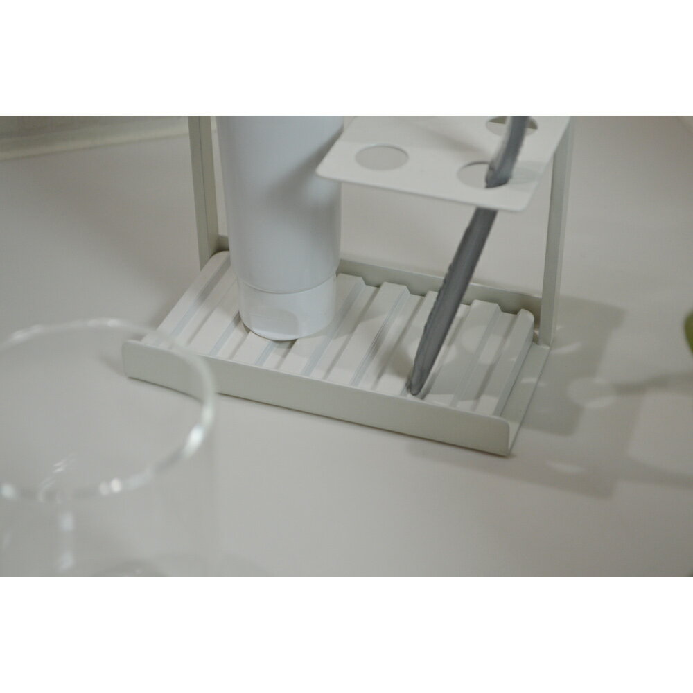 歯ブラシスタンド ドライトレイ付 COLLEND 4本 珪藻土 給水 歯磨き粉 コップ スペース 洗面所 おしゃれ 便利 フレーム 衛生的 トレー 収納 ホワイト ブラック 日東 ts-wh ts-bk