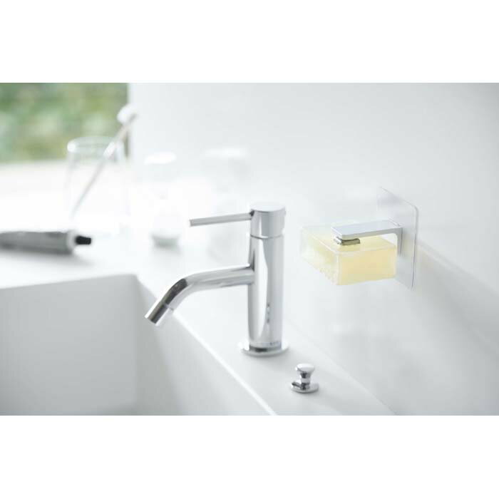 フィルムフック マグネット石鹸ホルダー タワー ホワイト 山崎実業 YAMAZAKI 便利 おしゃれ シンプル 台所 キッチン 浮かせる 収納 清潔 ぬめり 防止