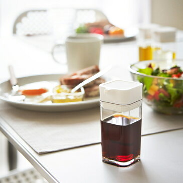 プッシュ式醤油差し アクア 2883 | 調味料容器 押し出し 減塩 調節 キッチン シンプル ワンプッシュ オイル こぼれにくい