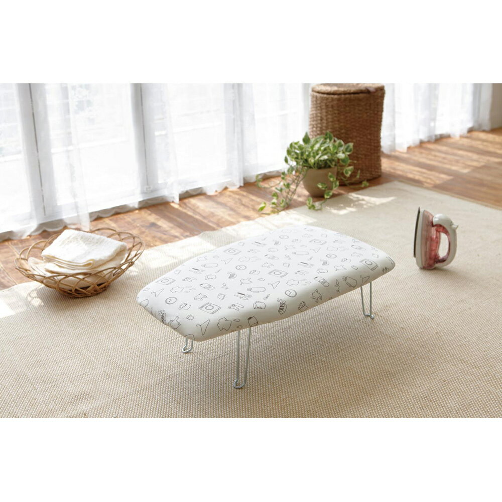 Ironing Boards - 【送料無料】ピタットプレス フック付き ランドリー 山崎実業 ピタットプレス フック付き ランドリー クローゼット かけて収納 スチール メッシュ構造 アイロン台 楽々 シンプル 収納 便利 おしゃれ 7803