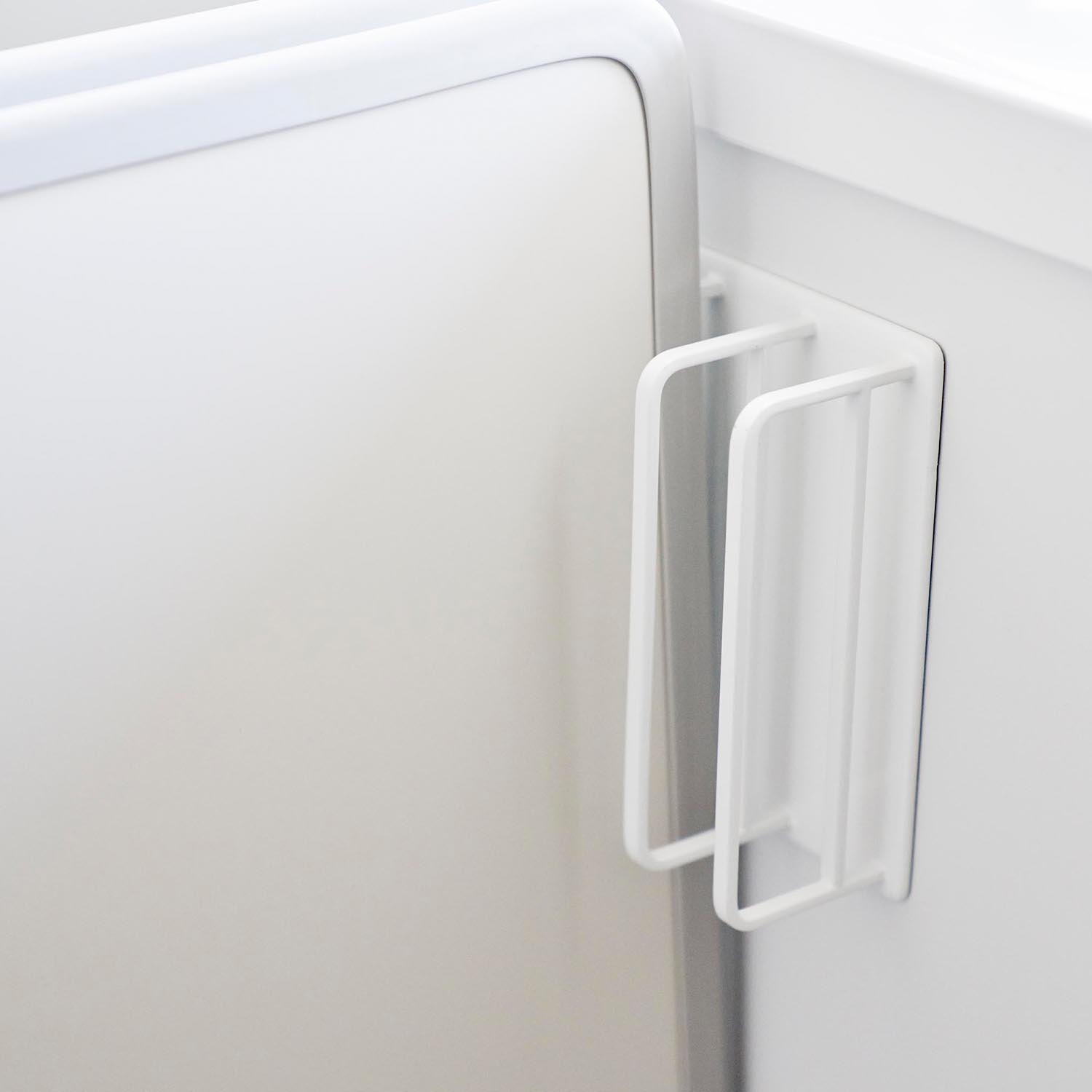 マグネットバスルーム風呂蓋ドライハンガー タワー TOWER 山崎実業 ホワイト ブラック 浮かせる 収納 マグネット 磁石 スペース 活用 お風呂 風呂フタ 乾かす スタンド おしゃれ 便利 3955 3956