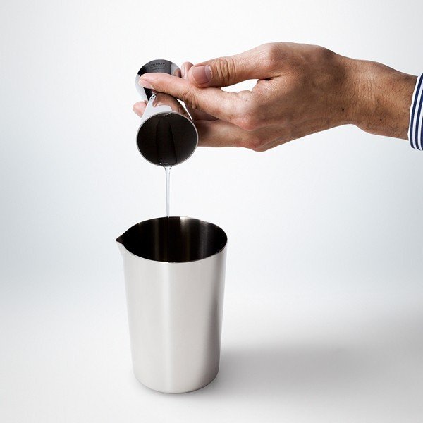Bar and Wine Accessoryのミキシングティン 800ml BIRDY. by Erik Lorincz バー用品｜アングル3