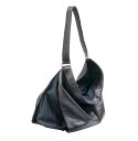 trippen 【トリッペン】 ロールトップバッグ ドライバッグ ショルダーバッグ 牛革 OBLO-BIG-BGL242
