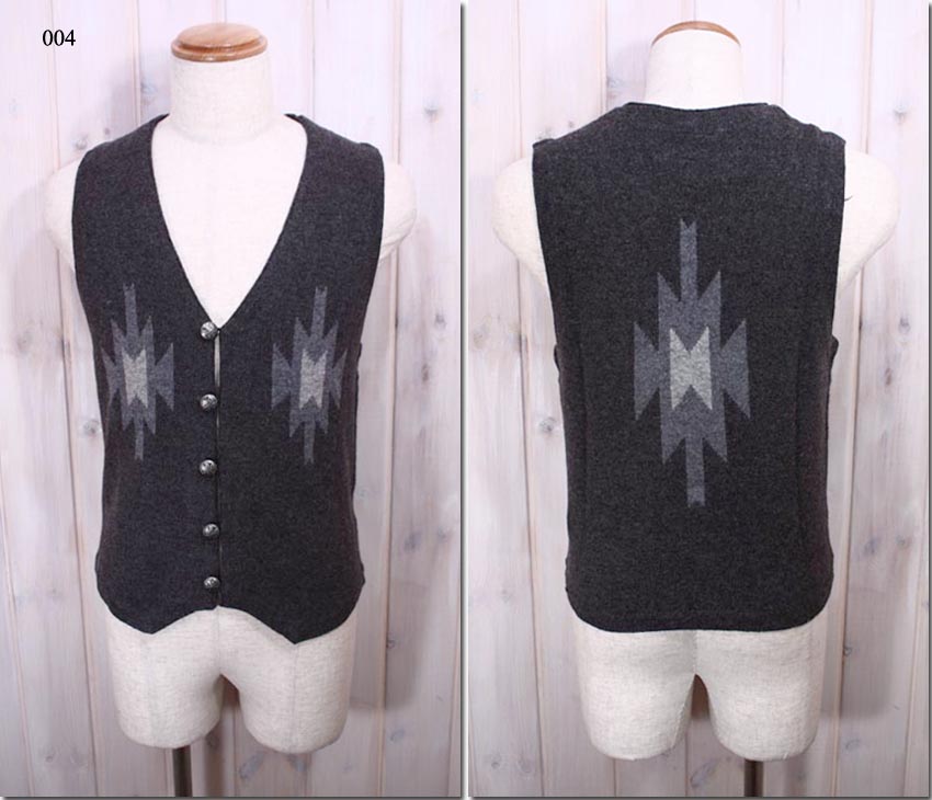 Aeropostale 【エアロポステール】 ラムインターシャイカッド柄ベスト　15220340　【10P09Jul16】