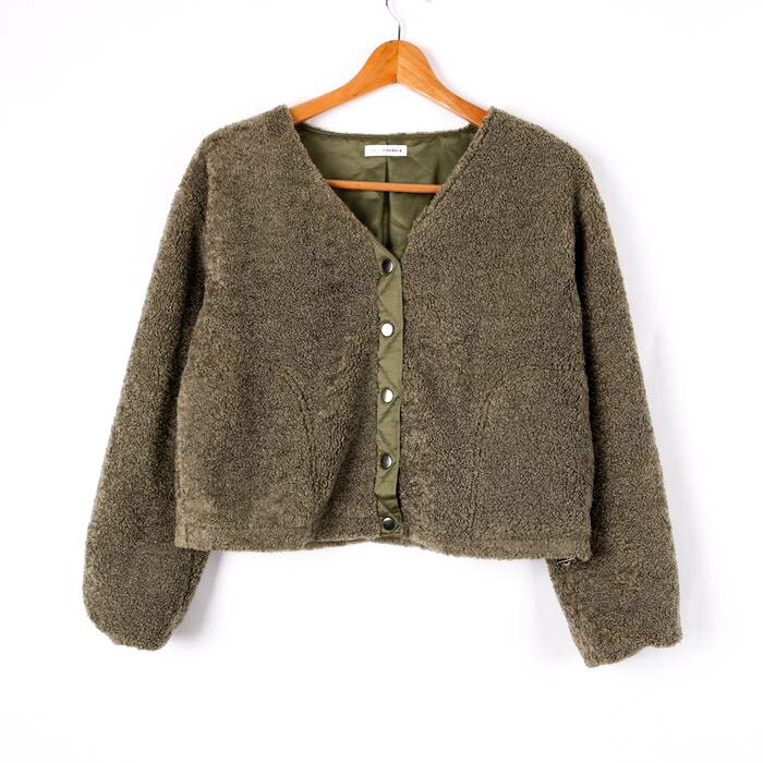 a.v.v アーヴェーヴェー ブルゾン ジャケット ショート丈 ボア 無地 アウター レディース XSサイズ カーキ 【中古】