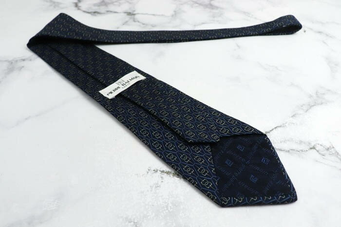 【中古】【輸入品・未使用】Hi-Tie ネクタイ 6点セット シルクネクタイ 蝶ネクタイ ポケット 正方形 ラペルピン ゴールド ネクタイチェーン カフスボタンセット US サイズ: