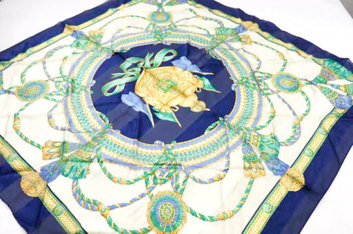ヴァッレヴェルデ スカーフ 総柄 シルク ブランド 小物 レディース ネイビー×ベージュ Valle Verde 【中古】 ヴァッレヴェルデ スカーフ 総柄 シルク ブランド 小物 レディース ネイビー×ベージュ Valle Verde 【中古】