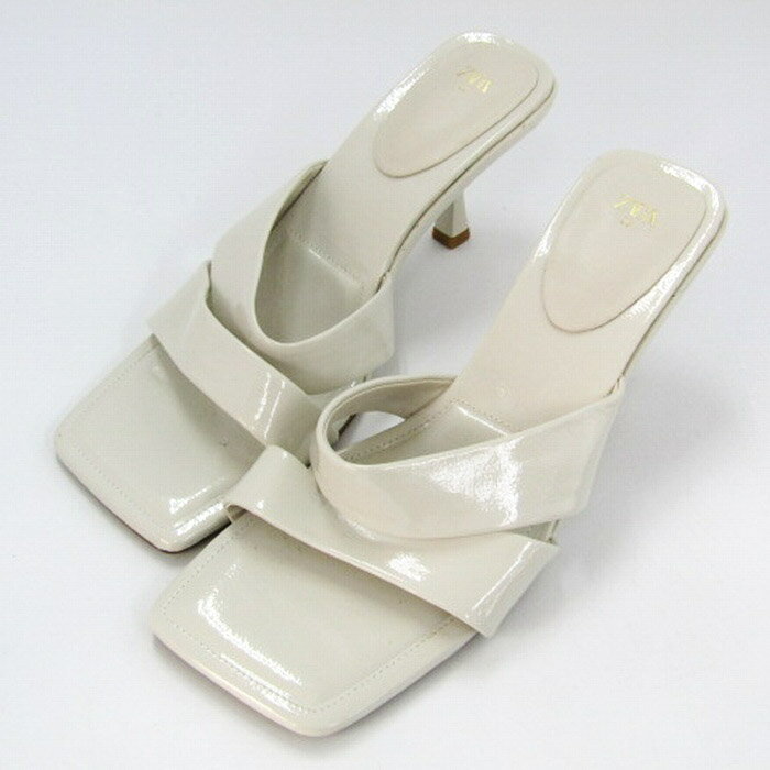 ザラ エナメル サンダ