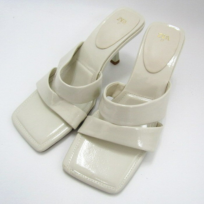 ザラ サンダル エナメ