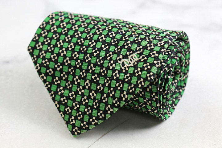 HUGO BOSS ヒューゴボス ブランド ネク