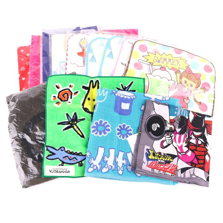 【状態追記】 --- 【付属品】 なし / 商品サイズ (こちらのサイズ表記は平置き採寸のサイズです。) 表記サイズ --- サイズガイドはこちら /商品詳細 ブランド名 ハンカチ・タオルハンカチ 特徴 --- 素材 --- 色 --- 性別タイプ レディース 生産国 --- 商品番号 ae6059 類似商品