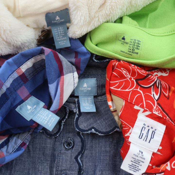 barceのGAP ギャップ 長袖 半袖 シャツ ロンパースなど 5点セット トップス まとめて 大量 男の子 ベビー 女の子用 60-90サイズ 【中古】｜アングル2