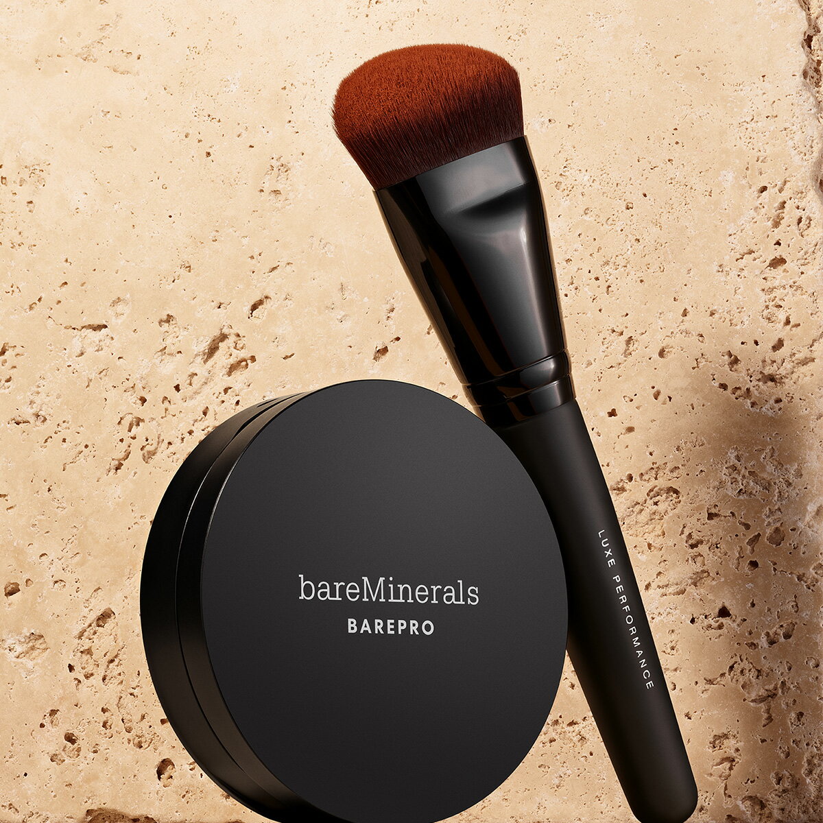 ベアミネラル リュクス パフォーマンス ブラシ bareMinerals ベアミネラル ファンデーション ブラシ 【公式】20代 30代 40代 50代 60代 化粧品 コスメ デパコス 2