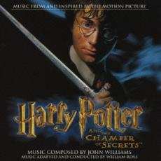 &nbsp;JAN&nbsp;4943674040254&nbsp;品　番&nbsp;WPCR11432&nbsp;出　演&nbsp;John Williams&nbsp;制作年、時間&nbsp;2003年&nbsp;71分&nbsp;製作国&nbsp;日本&nbsp;メーカー等&nbsp;ワーナーミュージック・ジャパン&nbsp;ジャンル&nbsp;CD、音楽／洋楽／サウンドトラック&nbsp;カテゴリー&nbsp;CD&nbsp;入荷日&nbsp;【2021-07-20】【あらすじ】1.[CD]1.プロローグ〜ハリー・ポッターのテーマ 第2巻とダーズリー家からの脱出2.不死鳥フォークス3.秘密の部屋4.ギルデロイ・ロックハート5.空飛ぶ車6.夜の闇横町7.コリンの紹介8.クラブでの決闘9.屋敷しもべ妖精ドビー10.蜘蛛軍団11.嘆きのマートル12.アラゴグとの出会い13.フォークスの生まれ変わり14.トム・リドルとの出会い15.ピクシー小妖精16.ポリジュース薬17.クラップとゴイルのためのケーキ18.バジリスクとの闘い19.友達との再会20.ハリーの不思議な世界《商品情報》◆レンタル落ちの中古CDです。◆歌詞カード(紙)とディスクの2点梱包です。◆歌詞カードが付いていないタイトルもございます、予めご了承ください。◆歌詞カード・ディスクには、バーコード・管理用シール等が貼ってある場合があります。◆ディスクには再生に支障が無い程度の傷、歌詞カードには日焼け箇所や軽微な破れ、汚れ等がある場合があります。完璧を求められる方はご購入をお控えください。◆外箱、背表紙、帯、解説書、付録、特典等は付属しておりません。◆特殊ケースの場合、汚れやひび、割れ、変色、管理シール等があっても、そのままでの発送となります。◆お安く提供する都合上、ケースは梱包資材という扱いで、ディスクをケースに入れて発送させていただく場合がございます。ケースがついておりましても、梱包資材として認識くださいますよう、何卒ご容赦ください。《発送情報》◆当店は土日祝日以外、休まず出荷をしております。AM9時までにご注文後の決済完了いただければ当日出荷いたします。AM9時以降は翌日出荷です。その他営業日はカレンダーをご確認ください。※楽天スーパーセールやお買い物マラソンなどの混雑時は、出荷日をプラス1日いただく場合がございます。◆配送方法は以下の2パターンからお選びいただけます。●速達便　ネコポス(220円〜)の場合速達扱い、追跡番号あり、ポスト投函、土日祝配達可能※曜日に関係なく配送【お届け目安】本州　発送日から1〜2日程度本州以外　発送日から2〜3日程度●大型便　飛脚便(700円〜)の場合速達扱い、追跡番号あり、手渡し、土日祝配達可能※曜日に関係なく配送【お届け目安】本州　発送日から1〜2日程度本州以外　発送日から2〜3日程度配送方法の初期設定は、「ネコポス」便に設定されております。◆ご注文後の同梱は、トラブル防止の観点からいたしかねます。また、それに伴う送料のお値引きはいたしかねます。送料の観点などから同梱をご希望のお客様は、必ず同一カートにて同時にご注文ください。◆複数ご購入の際、発送前に一部商品で不良や在庫切れがあった場合、対象商品をキャンセルし発送させていただきます。"