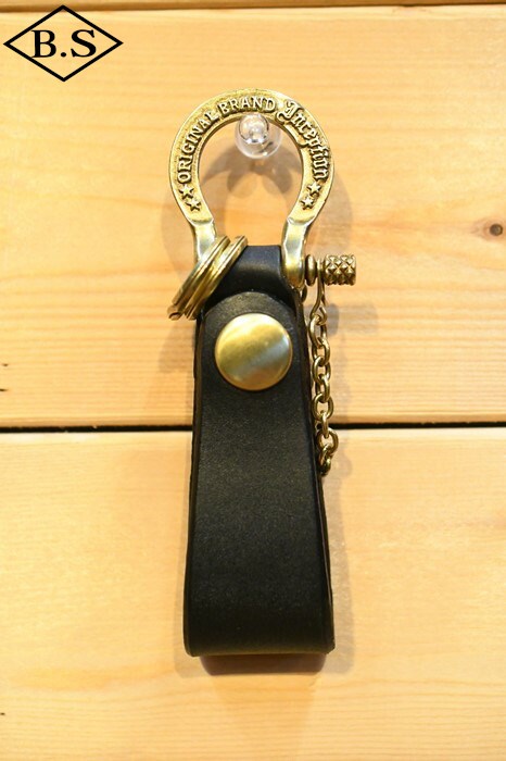 オーパス OPUS　インセプション IPSK-02 UKサドル＆シャックルキーホルダー（ブラス）ブラック