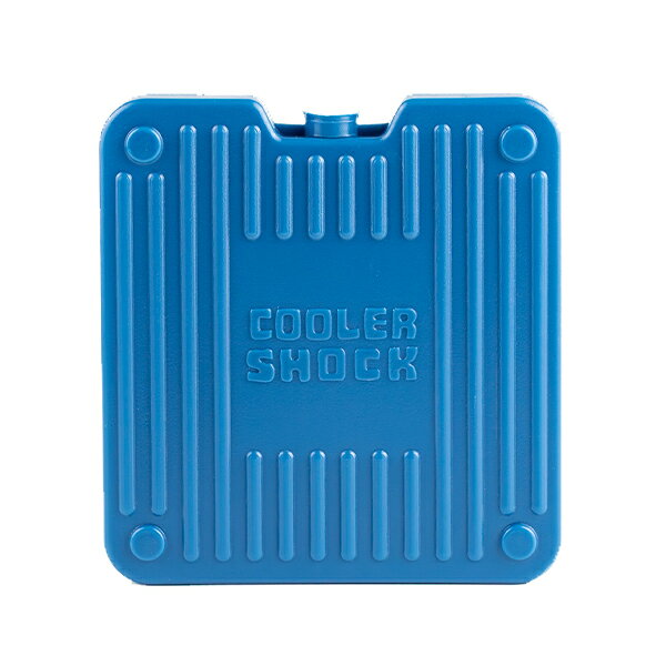 商品情報 ≪COOLER SHOCK / HARD STRONG S≫ 待望のハードタイプ登場。 表裏両面に施された筋状のリブにより本体寸法以上の表面積を持ち、強力な保冷力を発揮します。 通常のCOOLER SHOCKと同じジェル容量に換算するとハードタイプの方が保冷力は勝ります。 ハードタイプながら冷凍庫で凍らせる時間は12〜20時間と、他社製品を上回る凍結速度を誇ります。 凍らないストレスから解放します。 ◎代表的な使用シーン：肉や魚などの生鮮食品の保冷に最適 ◎特徴：ハードタイプ、超低温保冷 仕様 / スペック ●保冷温度：-16℃ ●商品サイズ(cm)：W10.8×D1.8×H11.5 ●重量：175g ●素材／仕様：水充填済タイプ ●凍結時間（冷凍庫で凍らせる時間）：約12時間 ●原産国：中国 《 ABOUT COOLER SHOCK 》 Master of Cold. 48 Hours, Every Needs. - 高性能保冷剤という選択 - COOLER SHOCK（クーラーショック）は、血液輸送という一分の隙も許されない医療現場の技術を、ライフスタイルのために再設計した高性能保冷剤です。 柔軟にフィットし熱伝導率に優れた「アルミパウチ」、耐久性が高く安定した冷却力を誇る「ハードパッケージ」、そして日常に溶け込む「お弁当サイズ」といった、構造と機能の異なる多彩なモデルを揃えることで、あらゆる保冷需要に対して、「冷えている」という確かな安心を届けます。 大切な人と過ごす時間を、常に最高の状態で楽しむための冷たさを、その手に。 ※ブラウザやお使いのモニター環境により、掲載画像と実際の商品の色味が若干異なる場合があります。 商品詳細画像は今シーズン展開外カラーを掲載していることがあります。 掲載の価格・デザイン・仕様について、予告なく変更することがあります。 予めご了承ください。 関連商品クーラーショック ハード ロング S (CSHLS) ／ 保冷剤 超長...クーラーショック ハード ストロング M (CSHSM) ／ 超低温 ...クーラーショック ハード ロング L (CSHLL) ／ 保冷剤 超長...880円990円1,540円クーラーショック ハード ストロング L (CSHSL) ／ 超低温 ...クーラーショック S (単品) (7CSSS) ／ 保冷剤 キャンプ ...クーラーショック Sセット (5個セット) (7CSSSET) ／ 保...1,540円1,100円4,840円クーラーショック M (単品) (7CSMS) ／ 保冷剤 キャンプ ...クーラーショック L (単品) (7CSLS) ／ 保冷剤 キャンプ ...クーラーショック Mセット (4個セット) (7CSMSET) ／ 保...1,595円2,420円5,720円クーラーショック Lセット (3個セット) (7CSLSET) ／ 保...コバーン アイスタンク S (DWACC-001) ／ 保冷剤 ハード...コバーン アイスタンク M (DWACC-002) ／ 保冷剤 ハード...6,490円990円1,320円