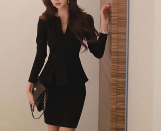 ワンピース タイト 大きいサイズ パーティー Vネック ペプラム